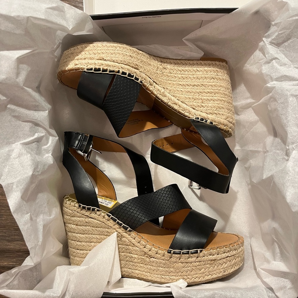 Women’s dolce vita “shayla”  wedges